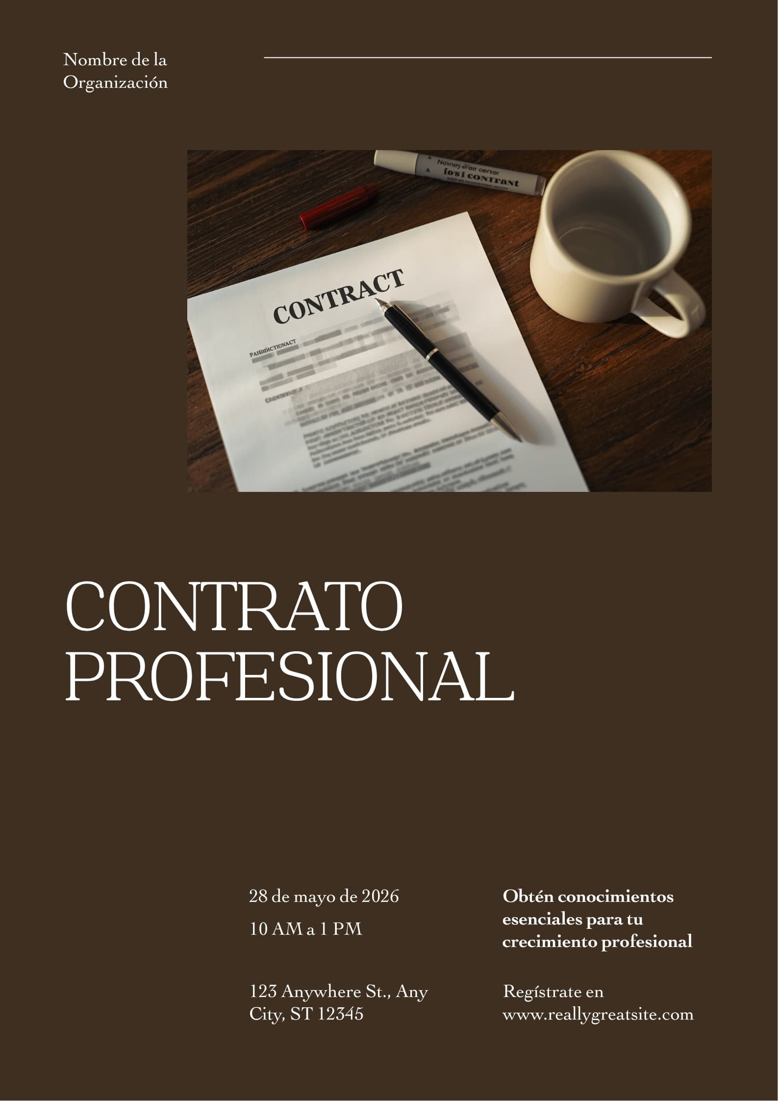Contrato sobre escritorio de madera, lapicera y marcador rojo al costado — atmósfera editorial seria. Sin gente.